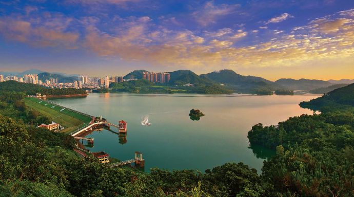 深圳東部引水工程（chéng）